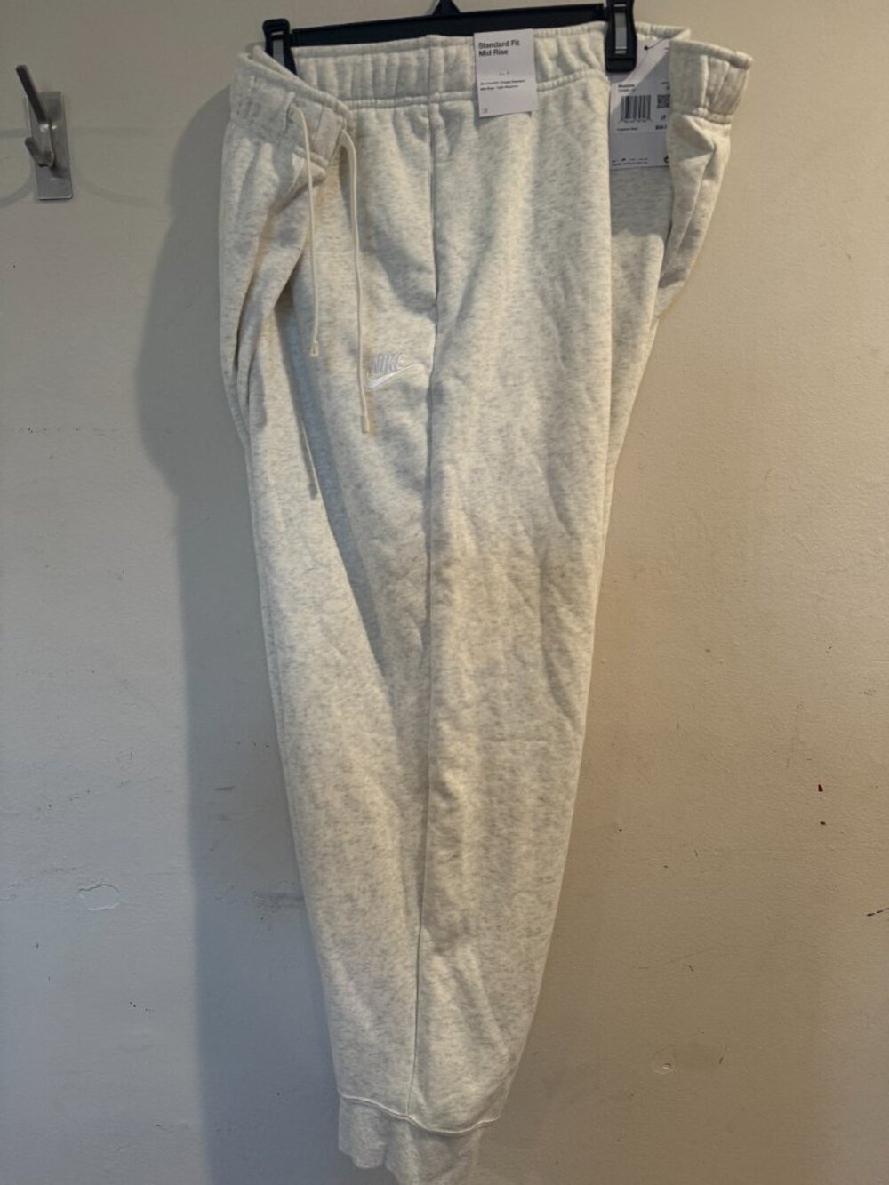 Nike Plus Size Women's Joggers size 3X Brand New DV5085-41